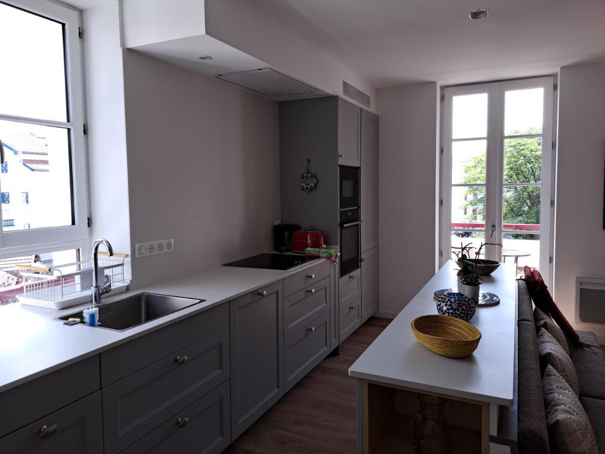 Superbe Appartement T3 Au Centre Plage .Parking Hendaye Bagian luar foto